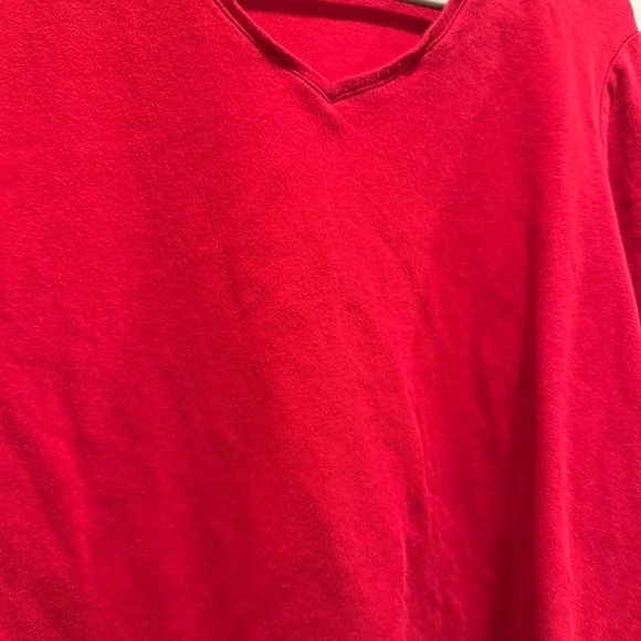 croft & barrow Women's Long Sleeve Red Tee - Picture 4 of 7